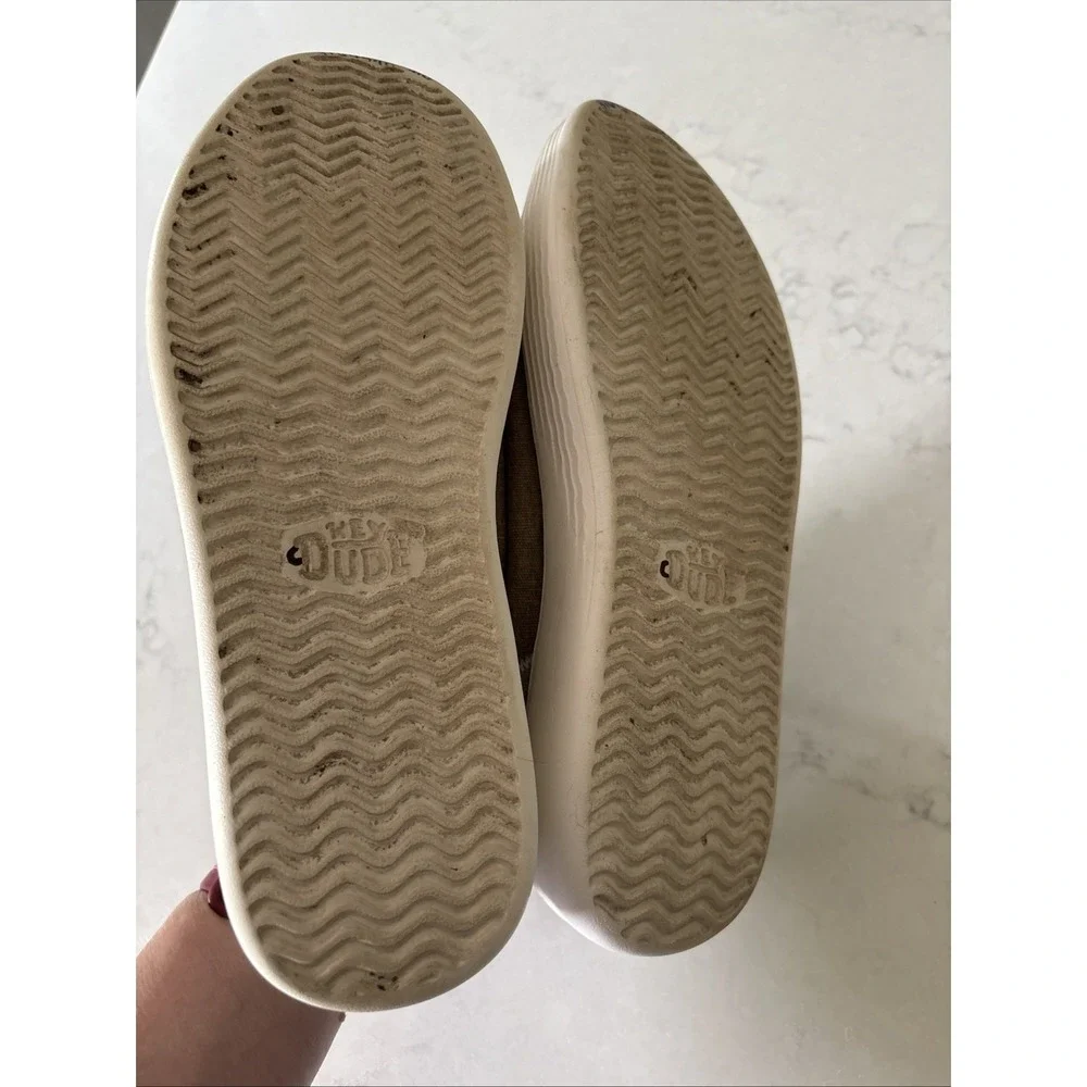 Hey Dude Wally Cody M Craft Tan Slip-On Men's 7 Women's 9 Boat Shoes Sneakers